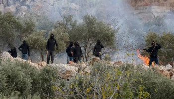 الاتحاد الأوروبي يندد باعتداءات المستوطنين الصهاينة بالضفة المحتلة