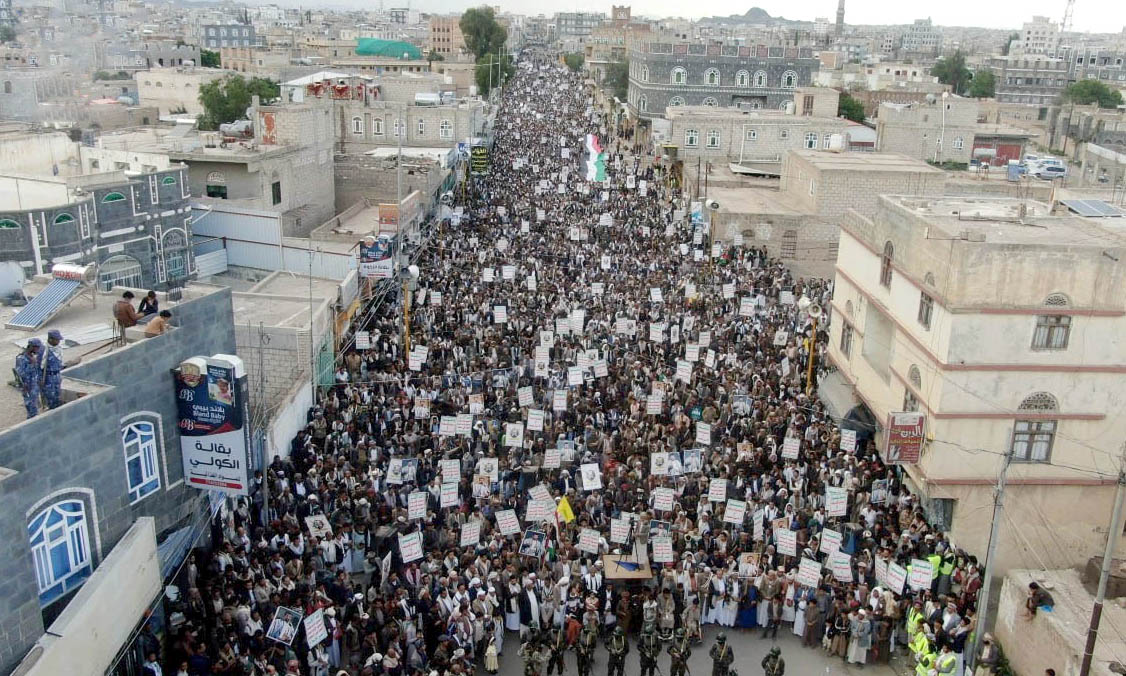 حشود جماهيرية في 38 ساحة بذمار نصرة لفلسطين ومباركة لعمليات القوات المسلحة