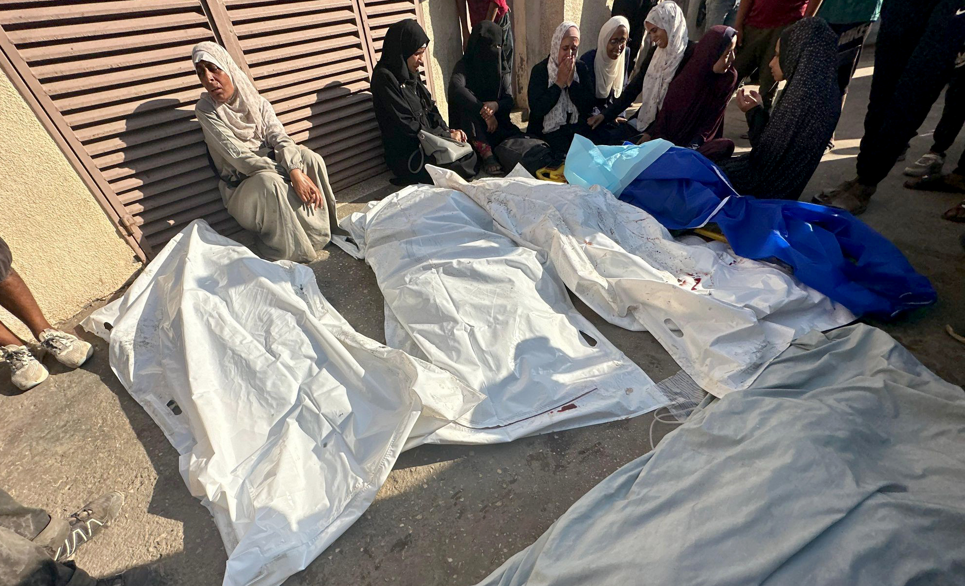 حصيلة العدوان الإسرائيلي على غزة ترتفع إلى 52,615 شهيداً