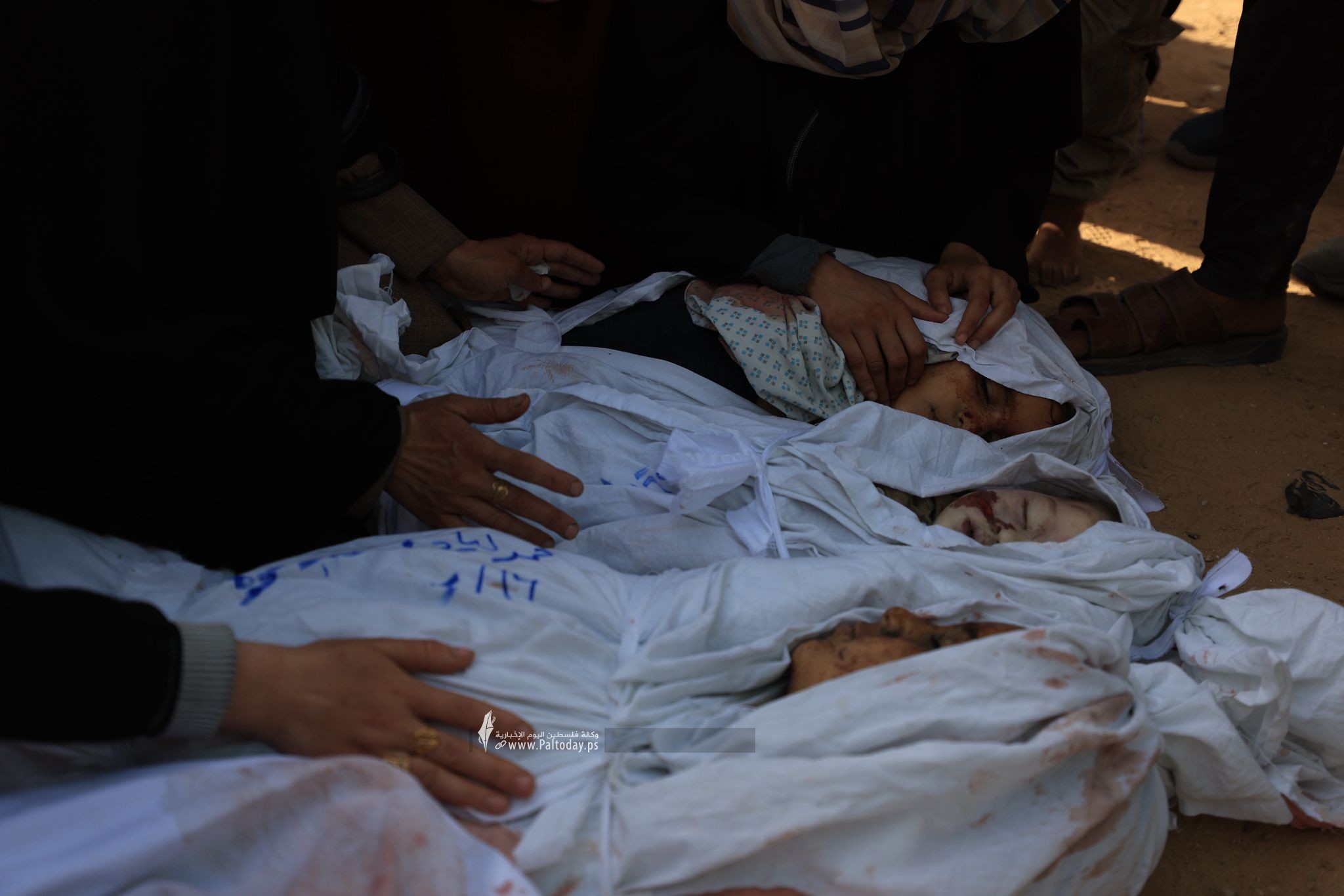 3 شهداء بقصف صهيوني استهدف منزلا سكنيا شمال قطاع غزة