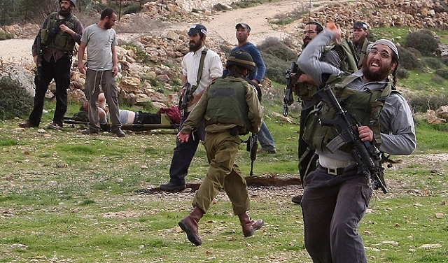 إصابة عدة فلسطينيين بالاختناق إثر اقتحام الصهاينة قرية اللبن الشرقية
