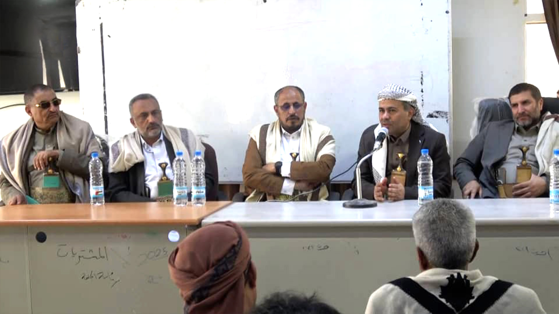 اجتماع موسع للمكتب التنفيذي والتعبئة العامة بعمران يناقش جهود التحشيد والتعبئة