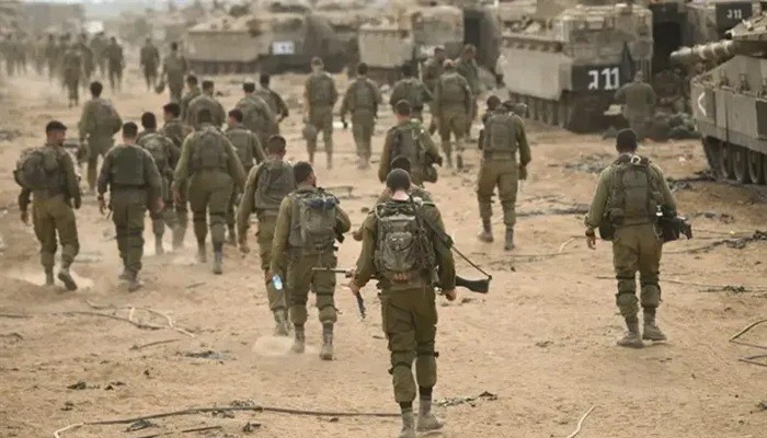 العدو الصهيوني يدفع بجميع ألوية المشاة والمدرعات لإبادة غزة