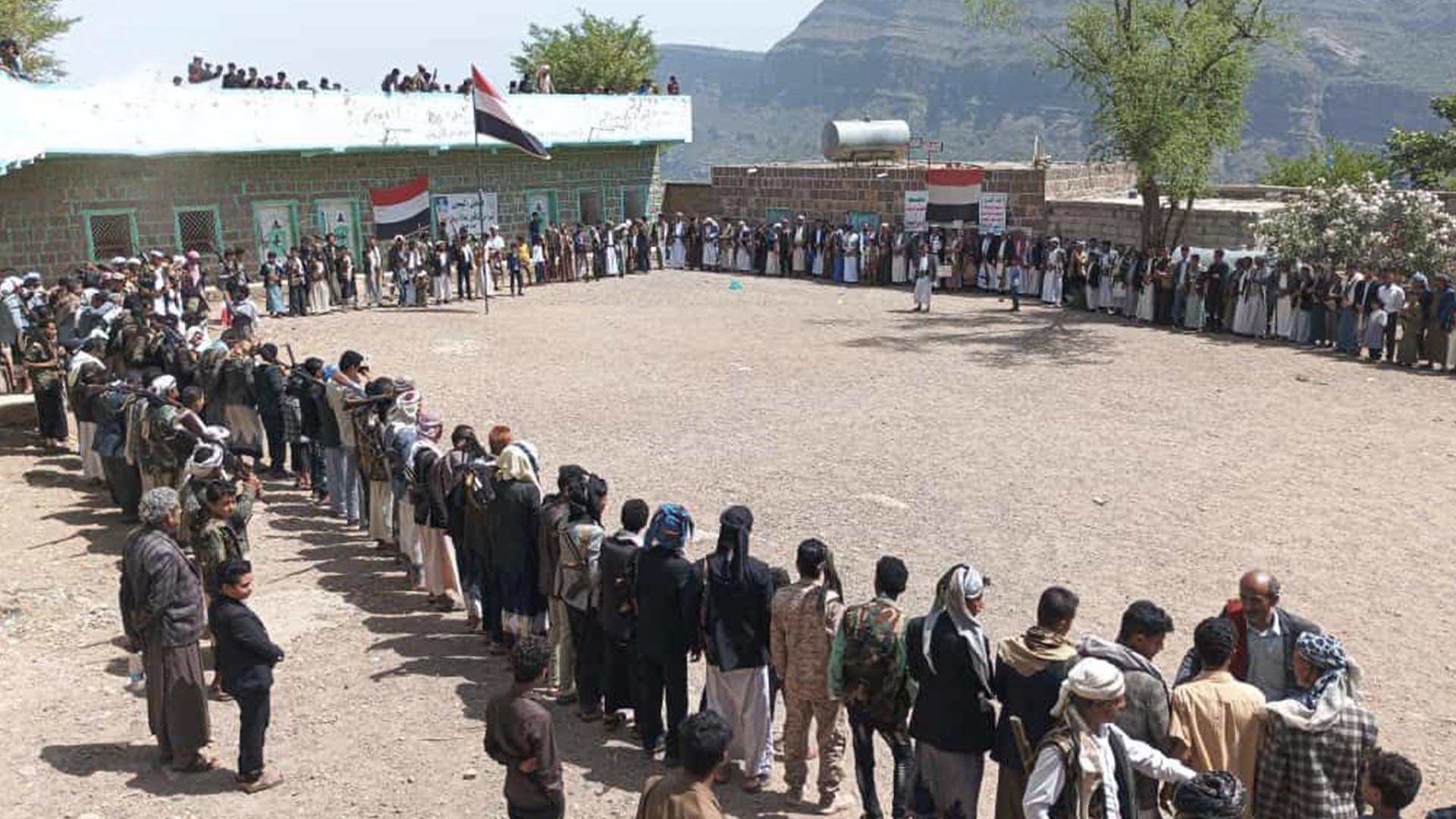 وقفات قبلية في بعدان والنادرة بإب تأكيدًا على إسناد غزة