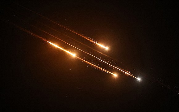 "الوعد الصادق 3".. كيف تنعكس على غزة؟