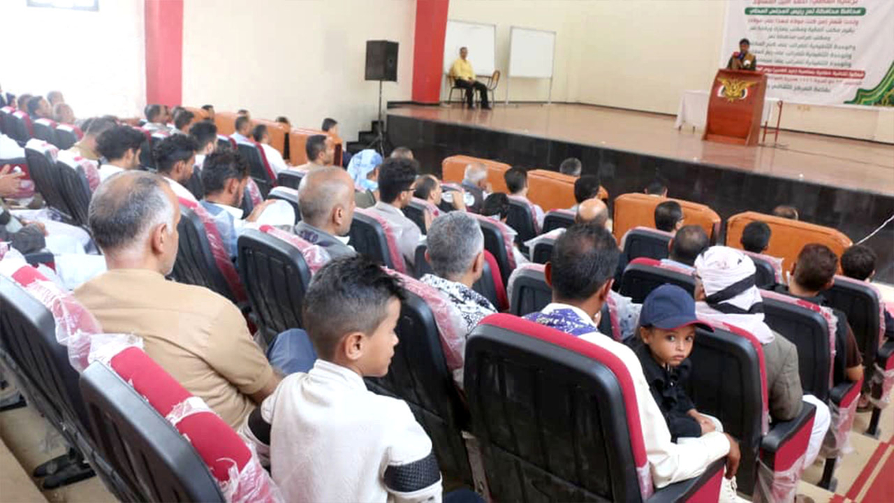 المكاتب الحكومية بمحافظة تعز تُحيي ذكرى يوم الولاية