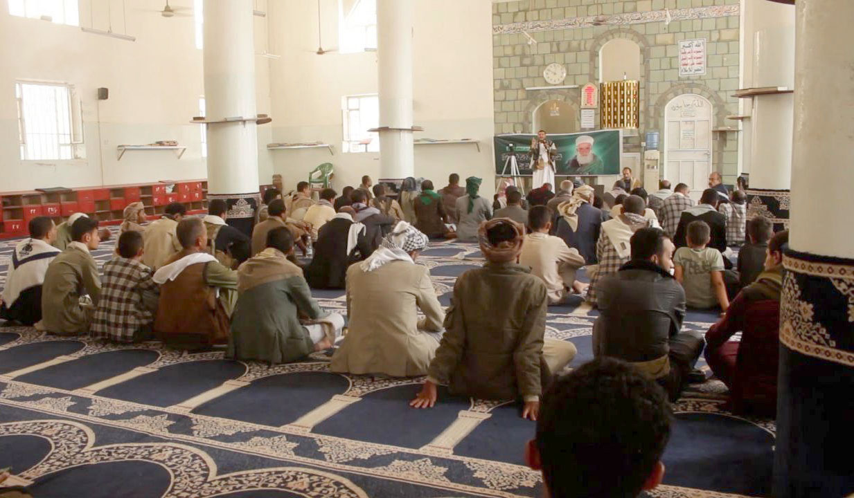 مديريات إب تُحيي ذكرى رحيل العالم الرباني بدر الدين الحوثي