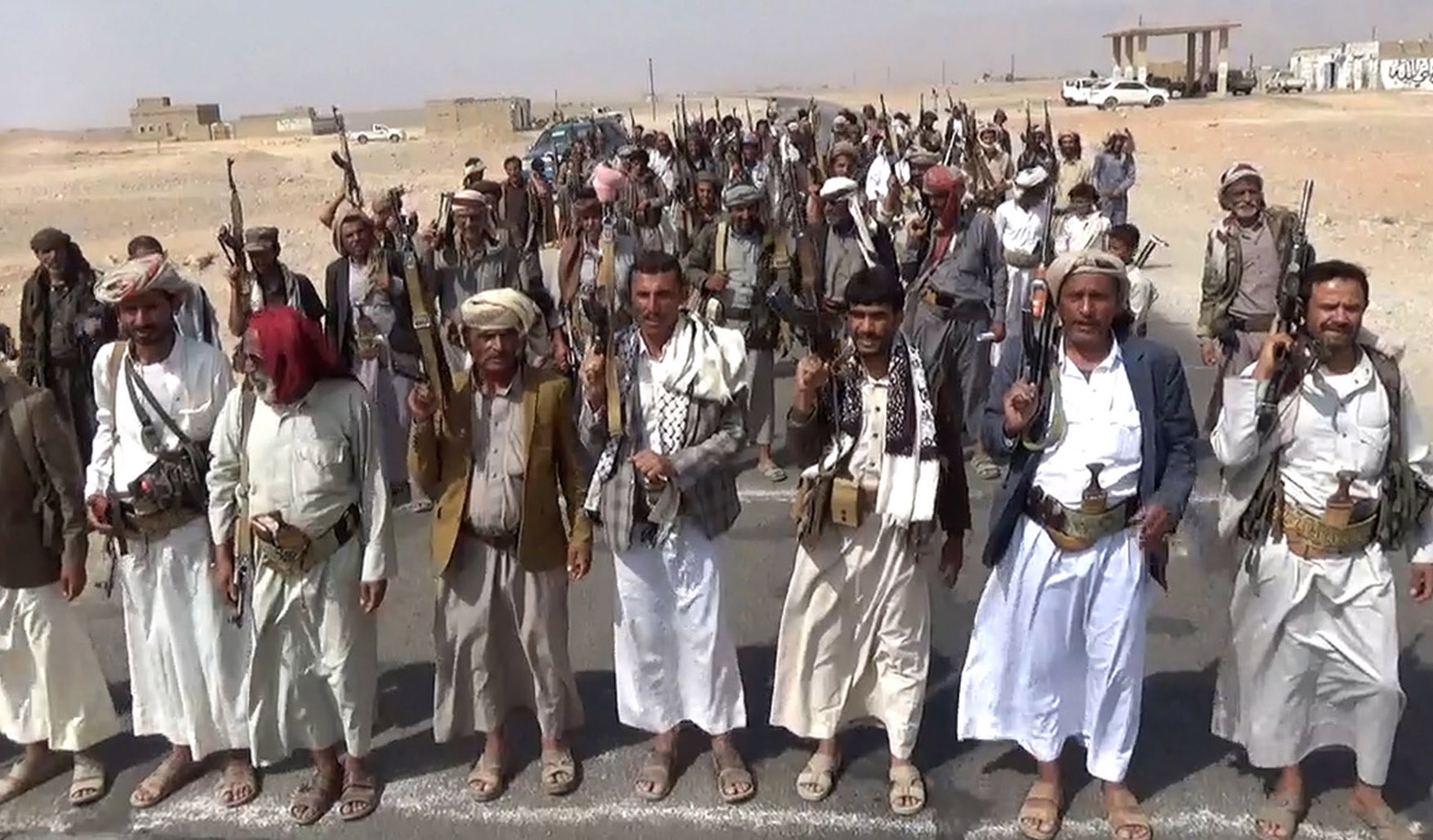 16 مسيرة حاشدة بمأرب إسناداً لغزة وإيران ضد الإجرام الصهيوأمريكي
