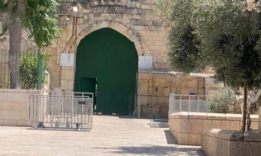 العدو الصهيوني يُعيد إغلاق المسجد الأقصى المبارك