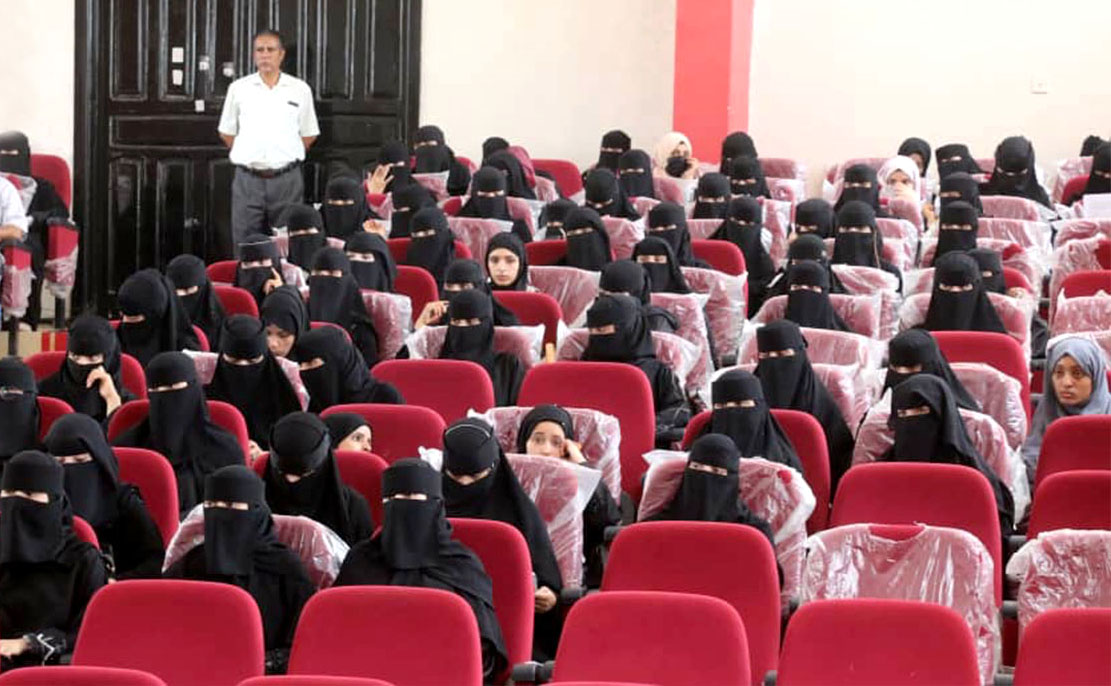 فعالية خطابية للمكاتب الحكومية بتعز إحياءً لذكرى يوم الولاية