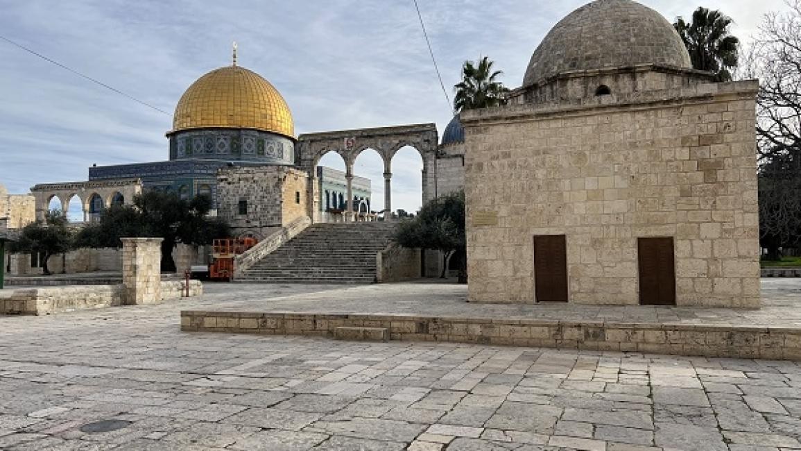 قوات العدو تُواصل إغلاق المسجد الأقصى ومنع دخول المصلين