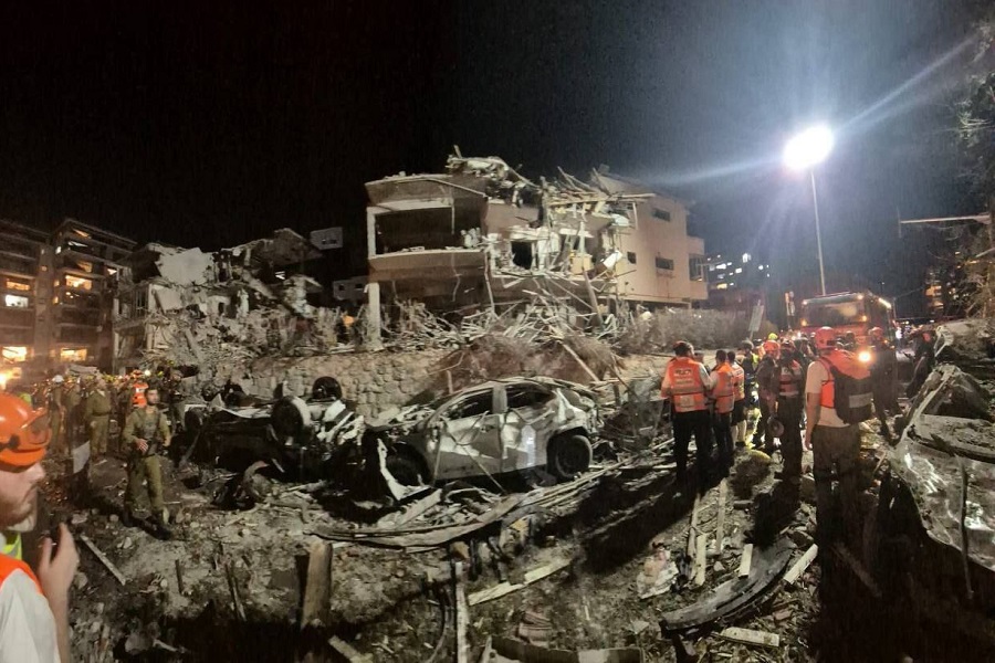إيران تُسقط أسطورة الردع الأمريكي–الصهيوني: مِن المستهدَف إلى صانعة المعادلات