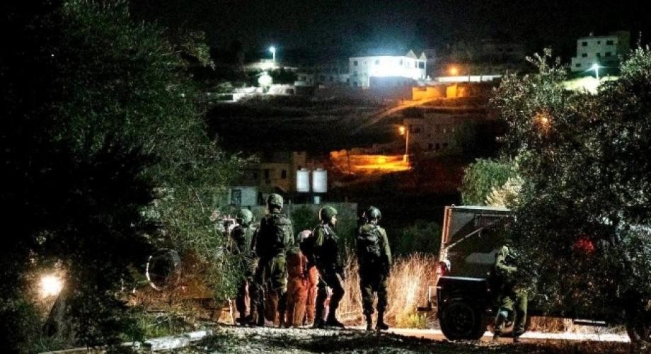 الضفة المحتلة: اعتقالات واقتحامات وإضراب في رام الله حدادا على شهداء كفر مالك
