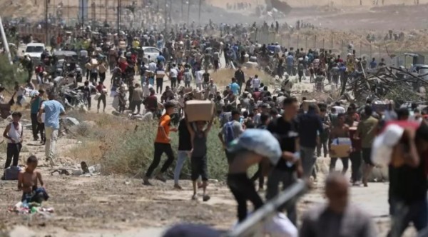 مسؤول أمني بغزة: العدو يستخدم مراكز المساعدات في تجنيد متخابرين