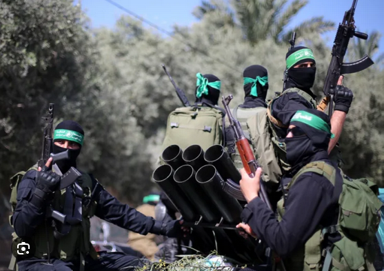 كتائب القسام تدك تحشدات العدو شمالي خانيونس بقذائف الهاون