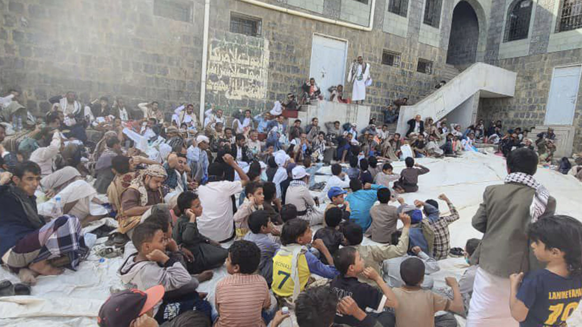 مديريات حجة تشهد فعاليات بذكرى استشهاد الإمام الحسين عليه السلام