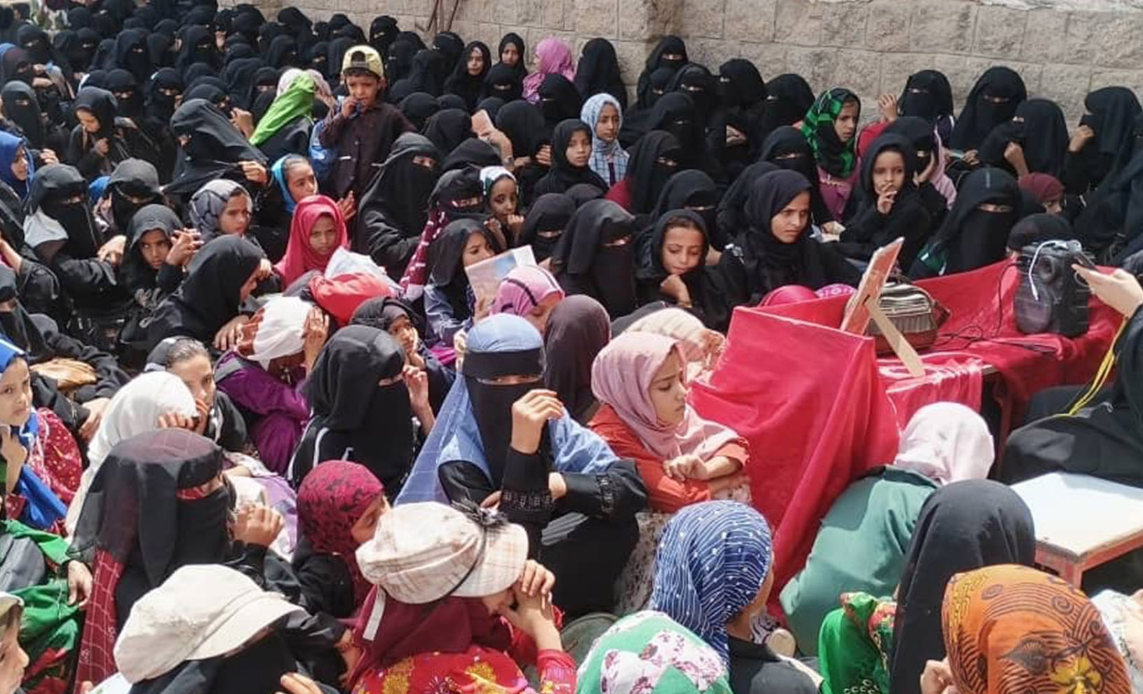 فعالية نسائية في جبل رأس بالحديدة إحياءً لذكرى استشهاد الإمام زيد