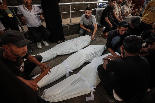 تجمع العشائر الفلسطينية: استهداف العدو الصهيوني لمنتظري المساعدات مشهد إجرامي