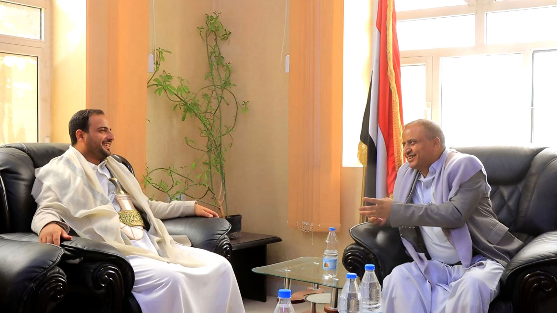 الرباعي والحوثي يناقشان جهود مكافحة تهريب المنتجات الزراعية