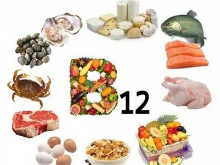 أفضل 10 أطعمة لمكافحة نقص فيتامين B12