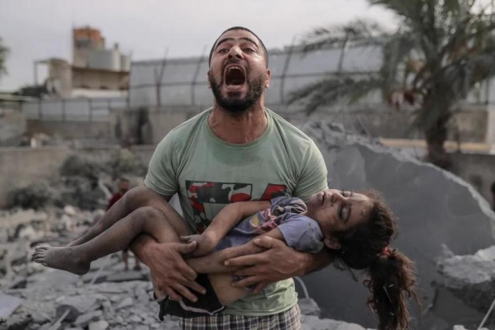 "بتسيلم": "إسرائيل" ترتكب إبادة جماعية في غزة وتحاول تدمير الهوية الفلسطينية