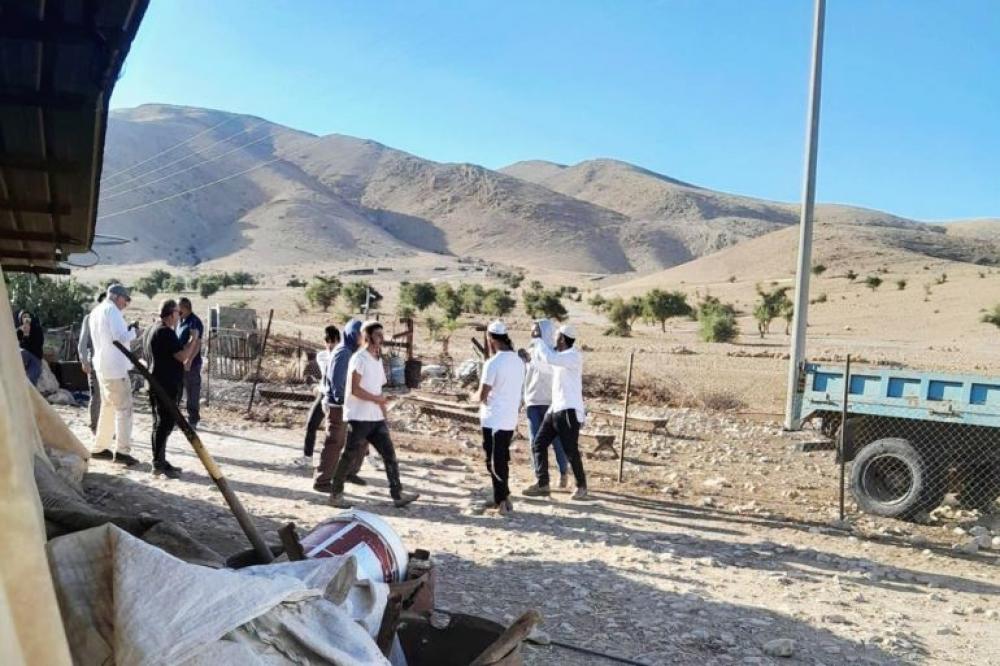 "هيئة مقاومة الجدار": 1400 اعتداء للمستوطنين الصهاينة بالضفة