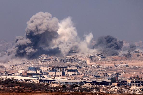 حرب الإبادة على غزة: حصار وتجويع ومجازر جماعية