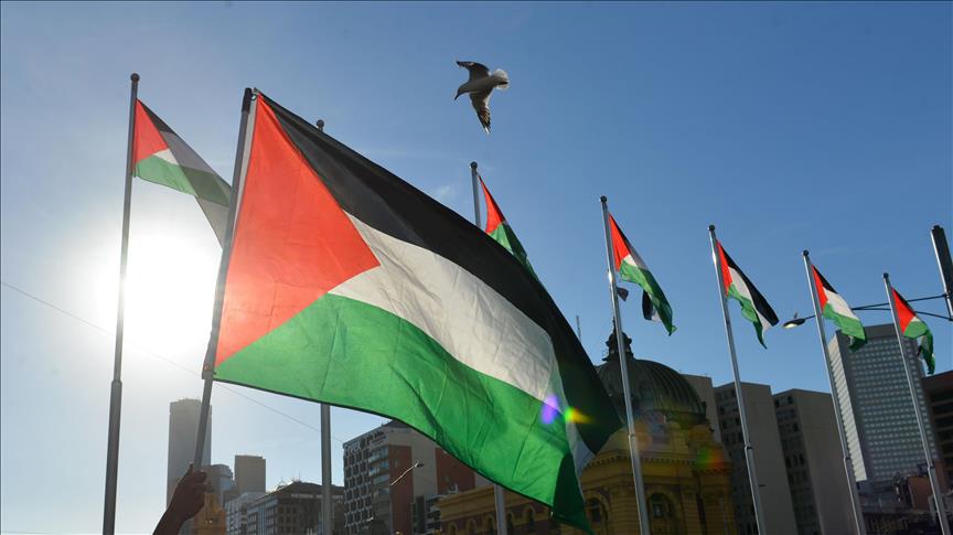 الولايات المتحدة تفرض عقوبات على السلطة الفلسطينية ومنظمة التحرير