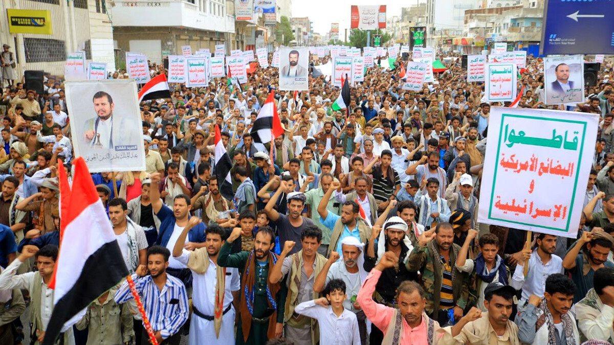 265 مسيرة جماهيرية بالحديدة استمراراً في نصرة غزة ورفض صفقات الخداع والخيانة