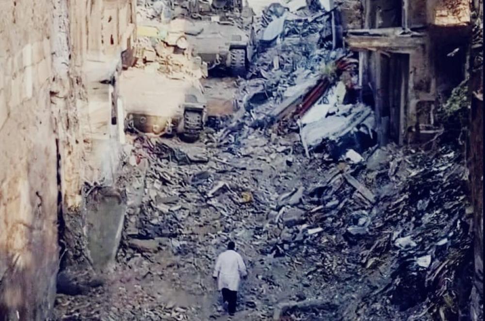 العدو الصهيوني يعتقل 24 طبيبًا من غزة في ظروف بالغة السوء
