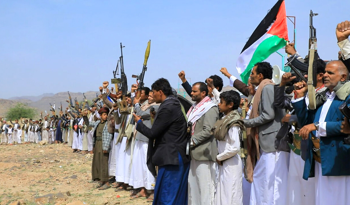 وقفة قبلية مسلحة لأبناء الازقول في سحار بصعدة نصرة لغزة
