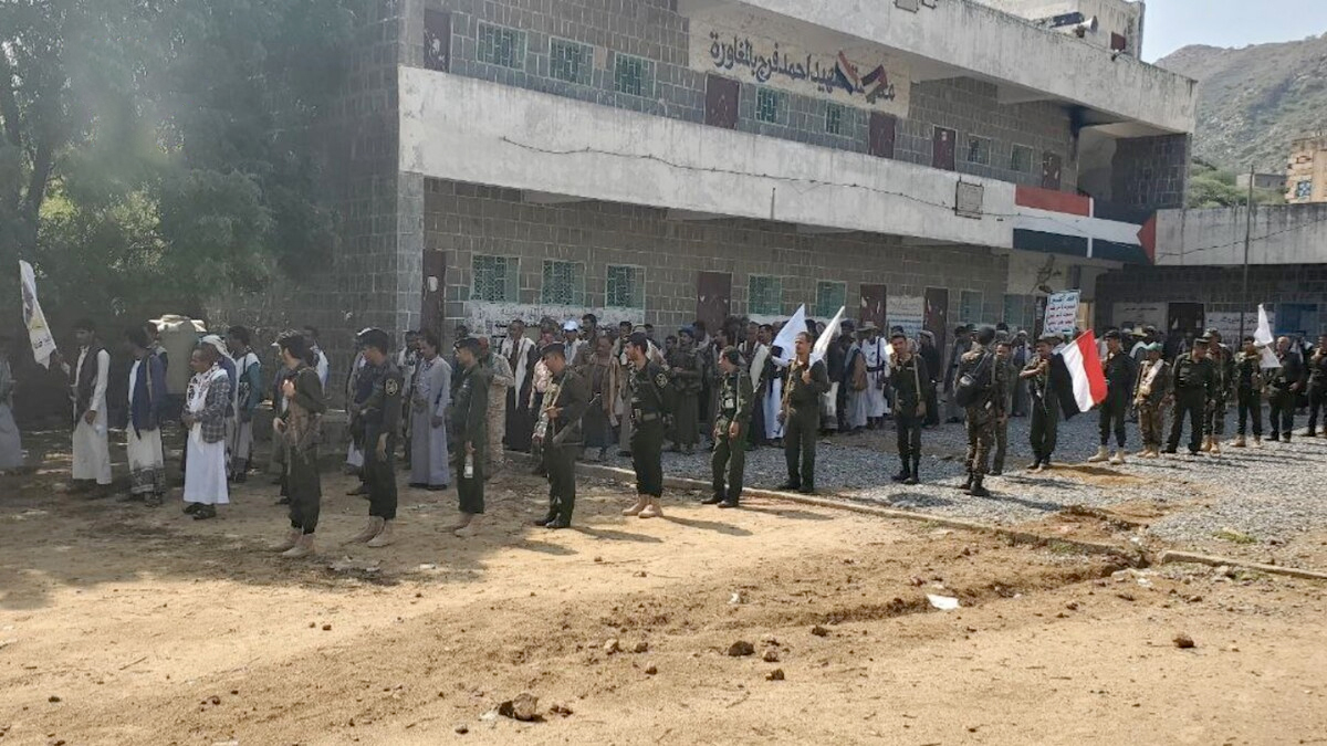 مسير وعرض لمنتسبي الأجهزة الأمنية في الشغادرة بحجة نصرة للشعب الفلسطيني