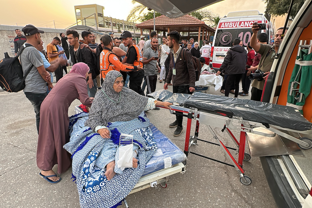 الصحة بغزة: المرضى والجرحى في مثلث الرعب"الجوع والقصف وحرمان العلاج"