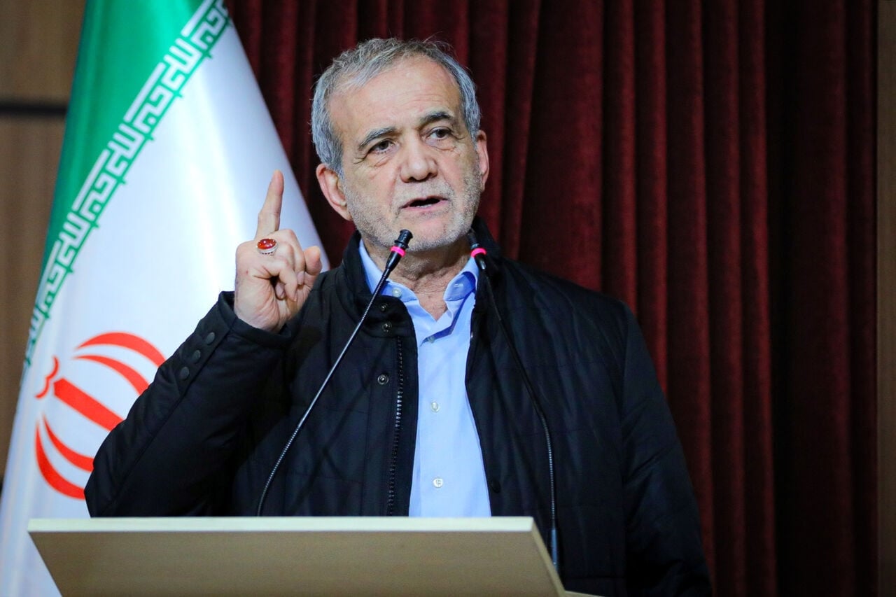 الرئيس الإيراني: لا نسعى إلى الصراع مع أحد ولكن لا نقبل الخضوع