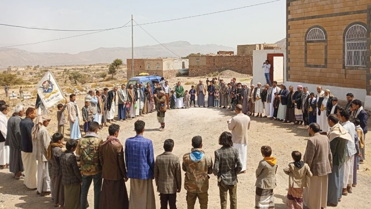 وقفات شعبية بإب تؤكد الجهوزية واليقظة العالية لمواجهة المؤامرات