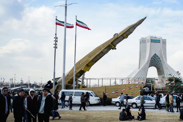 إيران تعلن استخدام صواريخ سجيل ضد كيان العدو الصهيوني لأول مرة