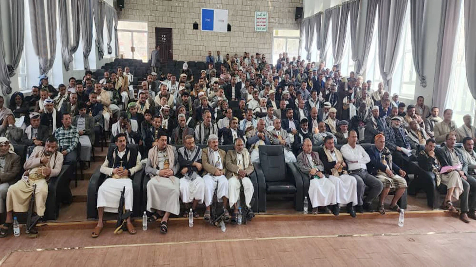 تدشين الأنشطة والدورات الصيفية في مديرية ريف إب