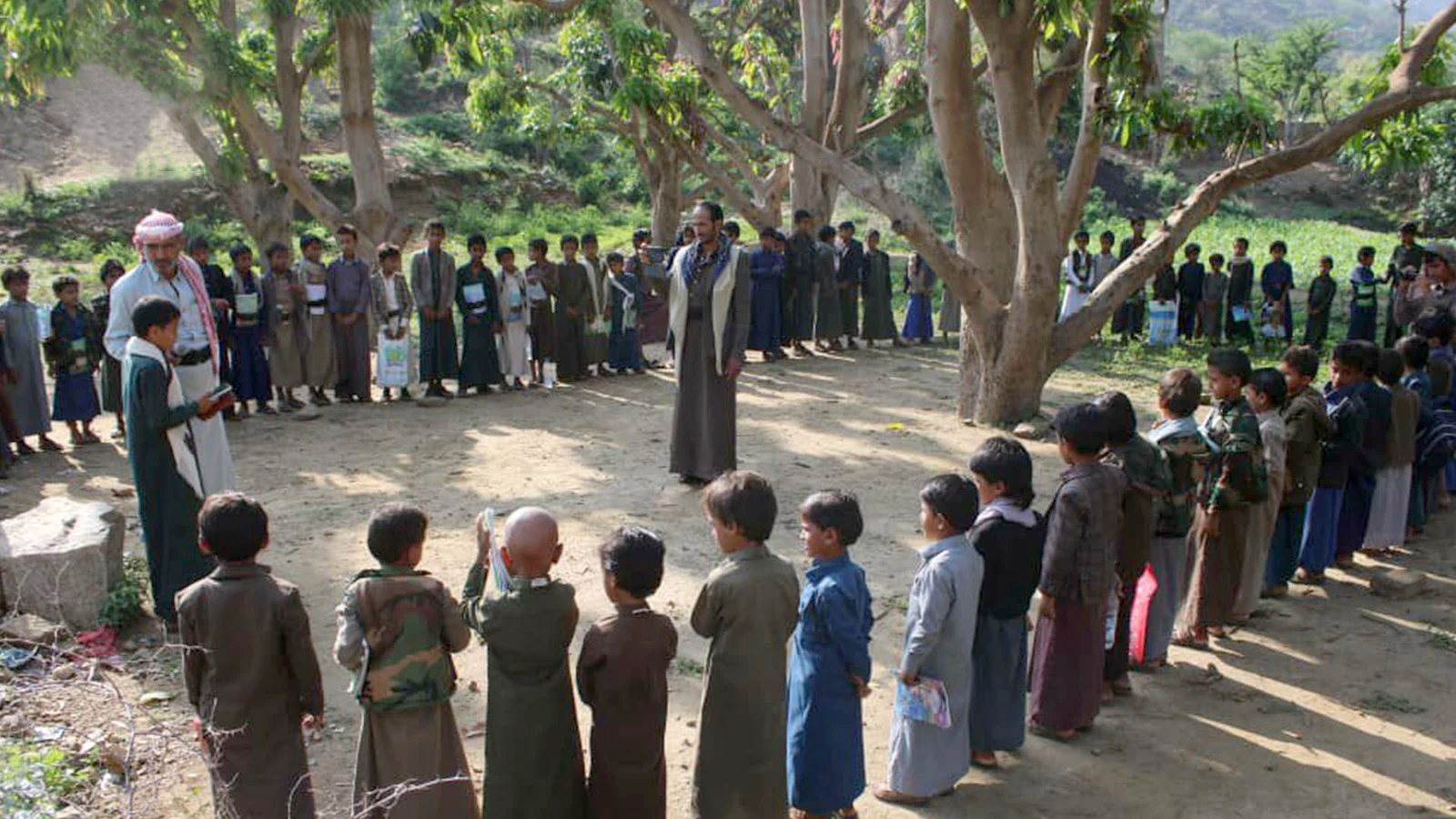 صعدة.. فعالية ووقفة لطلاب المدارس الصيفية في مديريتي شداء والظاهر