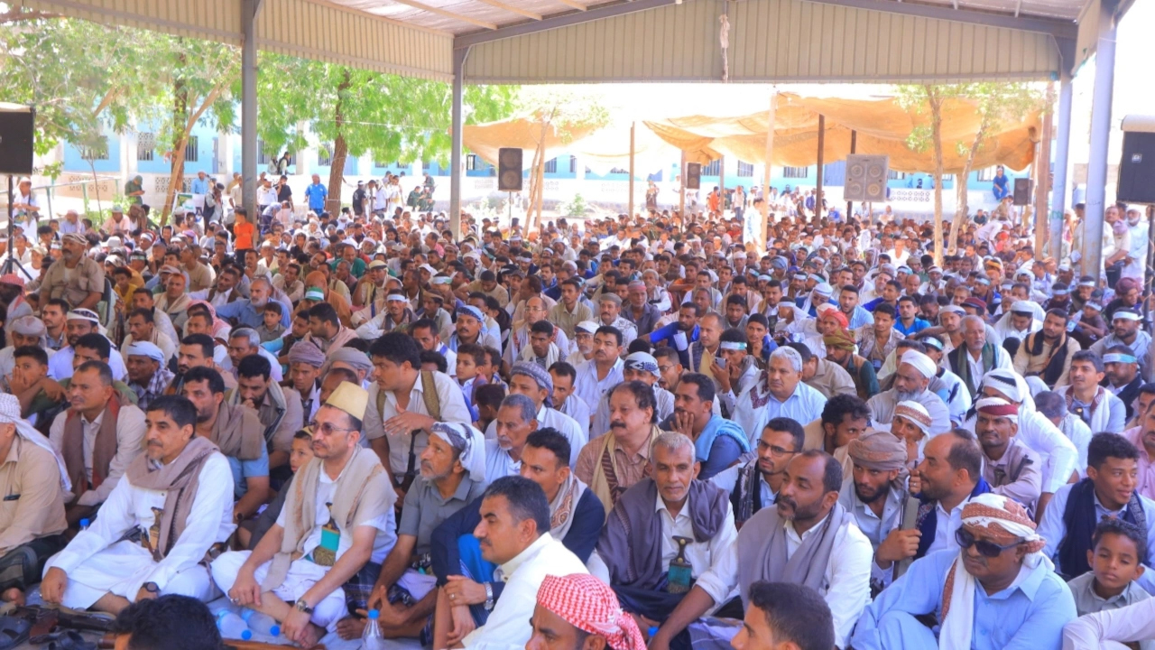 حفل جماهيري لأبناء المديريات الشرقية بالحديدة إحياء لذكرى يوم الولاية