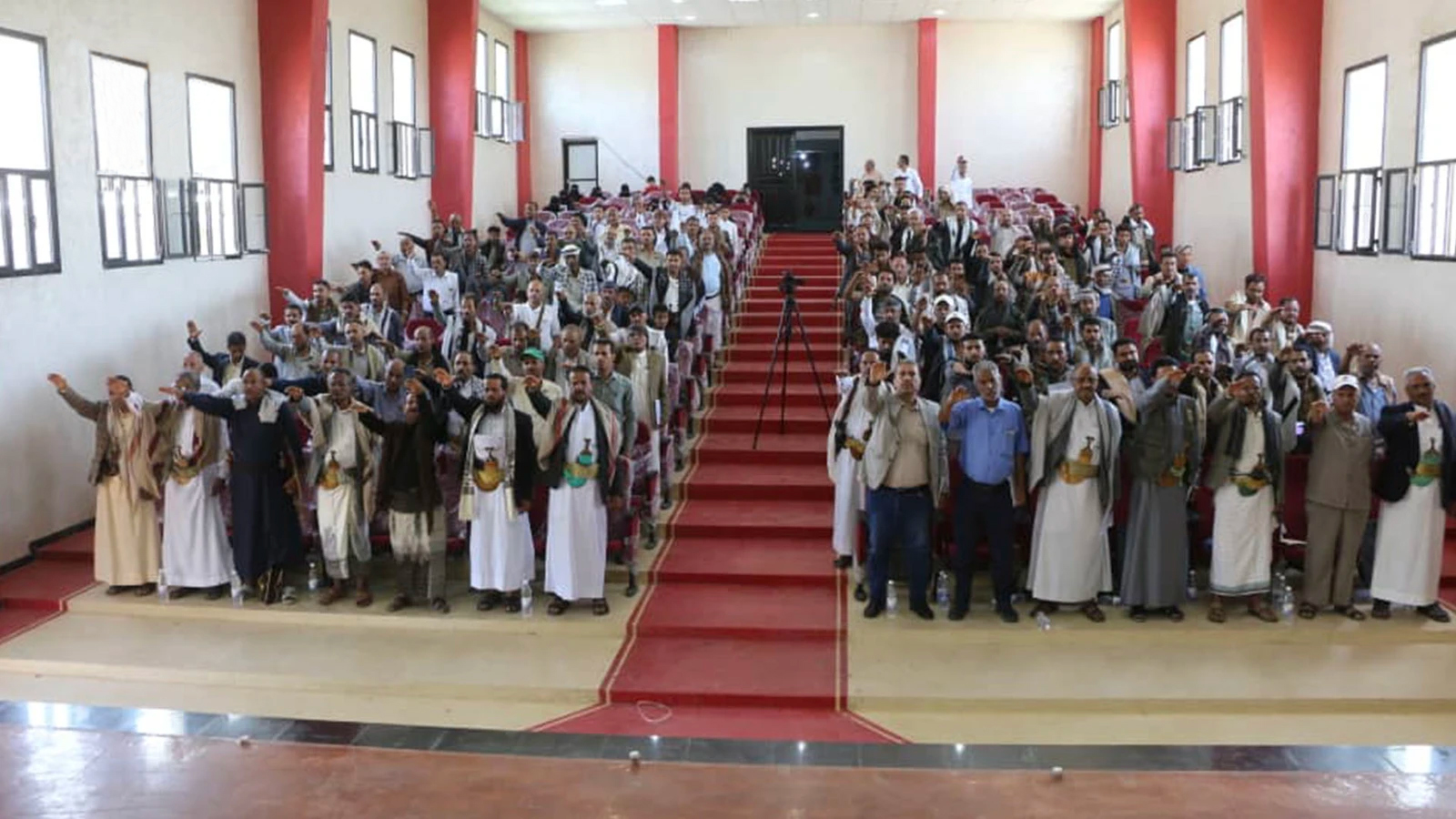 قطاع التنمية بمحافظة تعز يُحيي ذكرى يوم الولاية