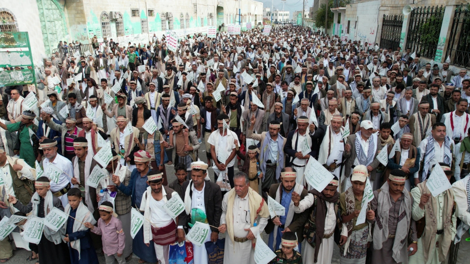 أبناء حجة يؤكدون السير على درب الإمام الحسين عليه السلام