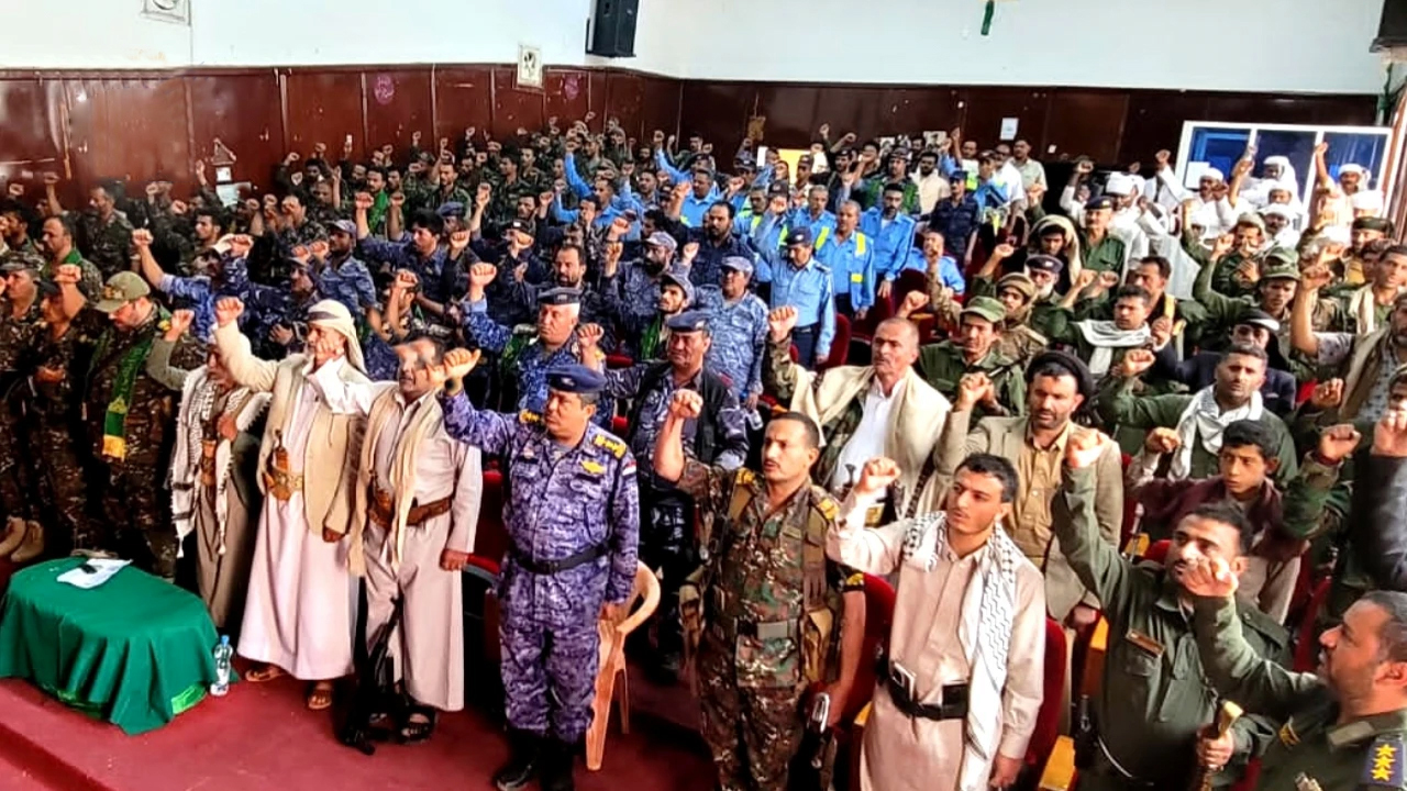 قوات الأمن المركزي والنجدة بالبيضاء تُحيي ذكرى المولد النبوي