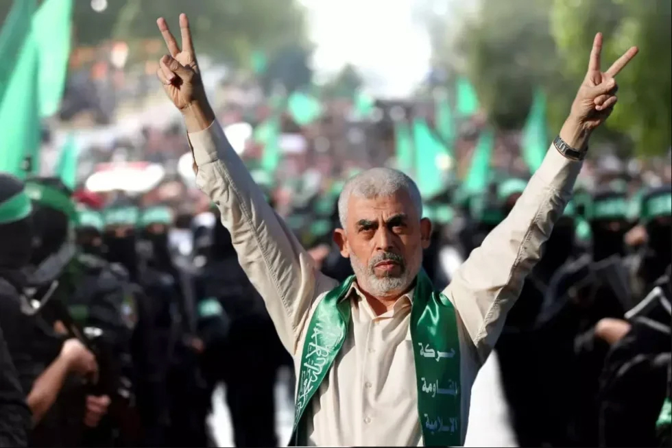 حماس في الذكرى الثانية لاستشهاد السنوار: ارتقى شهيداً مقاوِماً على طريق الحرية